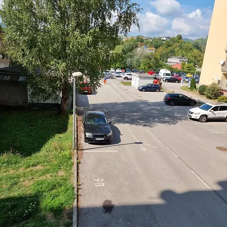 Apartament Banska - Centre & Private Parking *